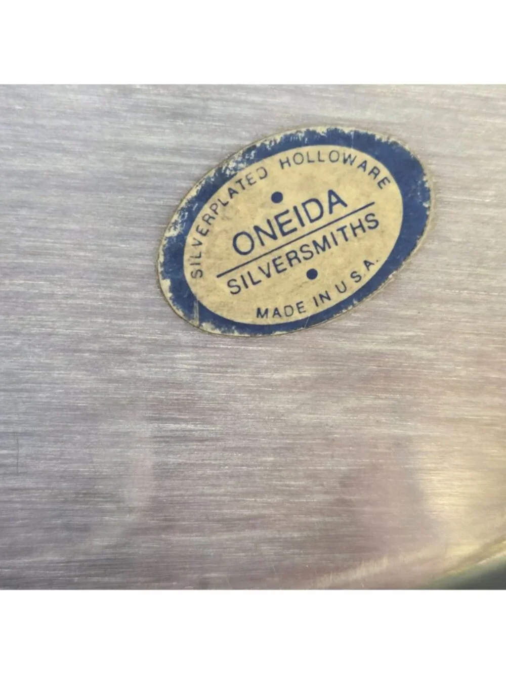 Vintage Oneida Silversmiths Silverplated Holloware USA Oval Serving Dish Bread T